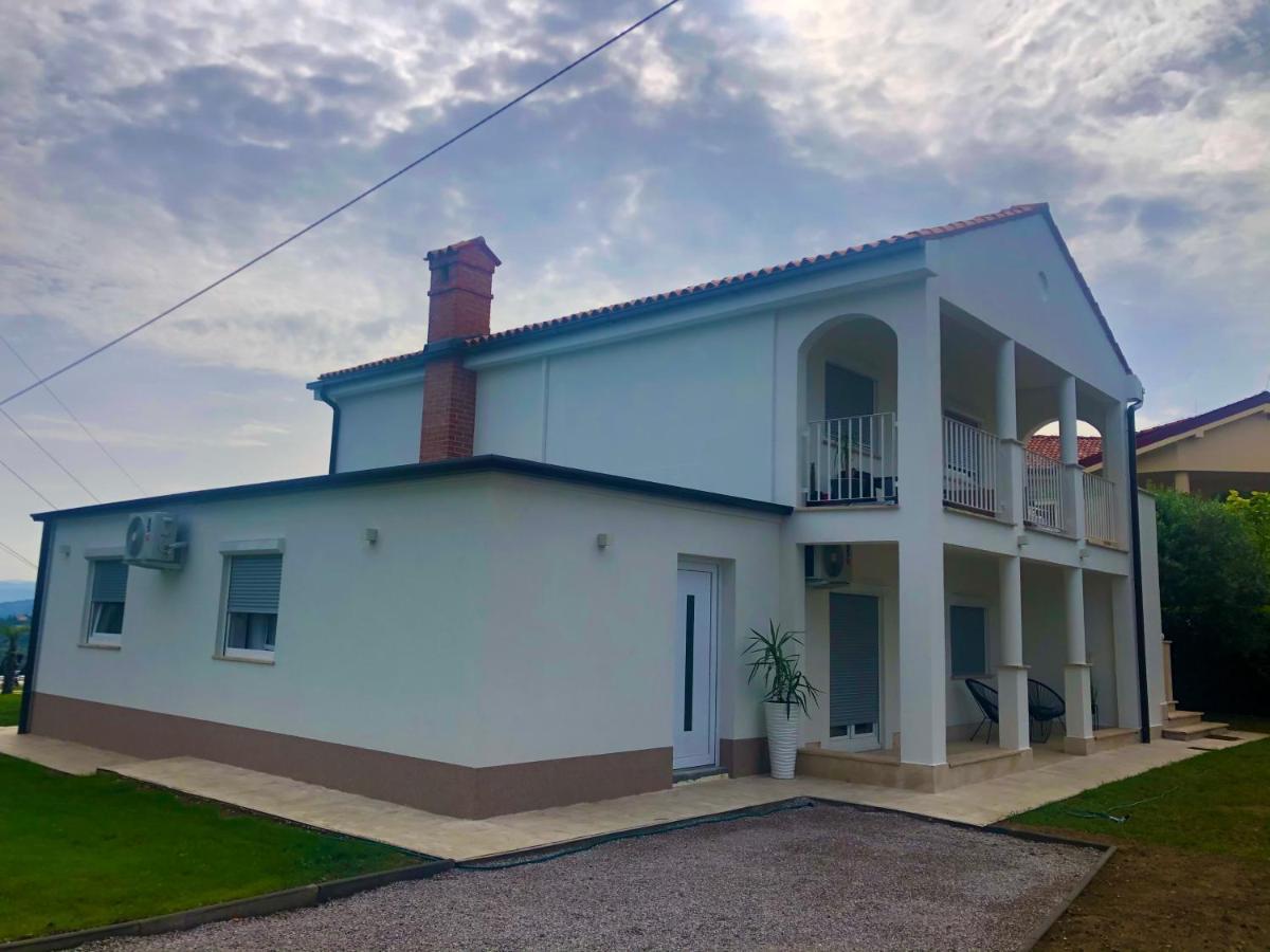 Apartmaji Melipu 1 Izola Exterior photo